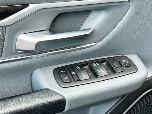 Used 2023 RAM 1500 Big Horn AWD/4WD image 19