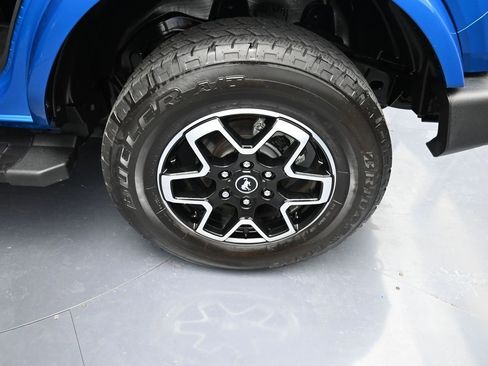 Certified 2024 Ford Bronco Outer Banks image 23
