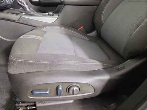 Used 2023 Chevrolet Blazer LT w/ Driver Confidence Package FWD image 30