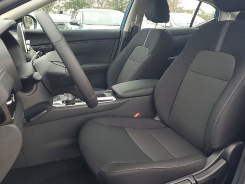 New 2025 Nissan Sentra SV w/ All-Weather Package image 13