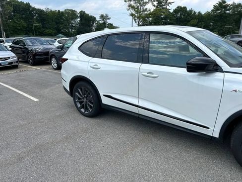 Used 2025 Acura MDX A-Spec AWD/4WD image 13