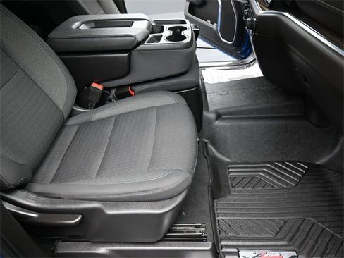 Used 2022 Chevrolet Silverado 1500 LT image 26