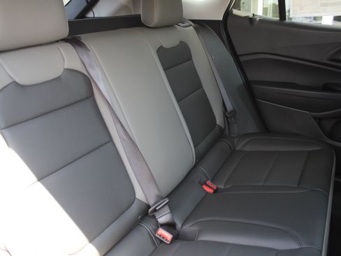 New 2026 Chevrolet Trax ACTIV w/ Driver Confidence Package FWD image 17