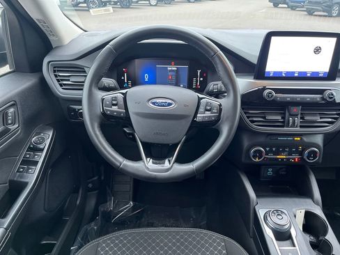 Used 2023 Ford Escape Active image 18