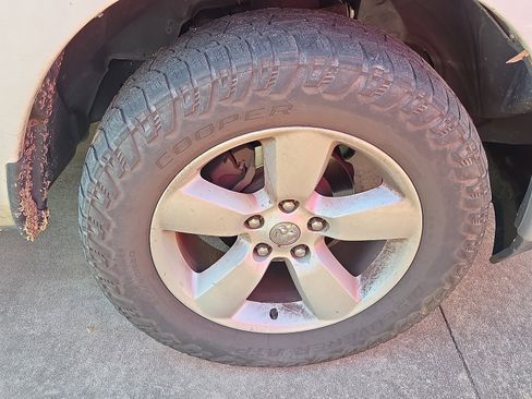 Used 2022 RAM 1500 Tradesman w/ Tradesman SXT Package image 5