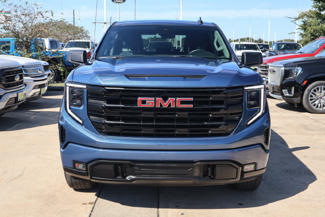Used 2026 GMC Sierra 1500 Elevation AWD/4WD image 2