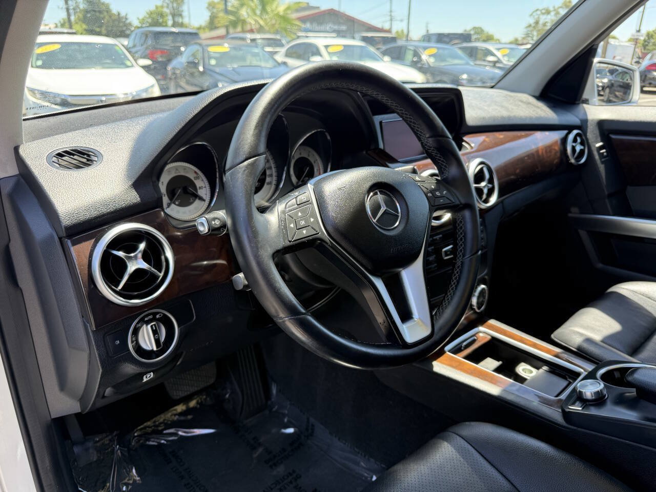 Used 2013 Mercedes-Benz GLK 350 4MATIC image 17