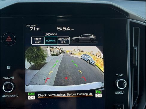 Used 2024 Subaru Crosstrek 2.5i Limited w/ Crosstrek Mirror Package image 17