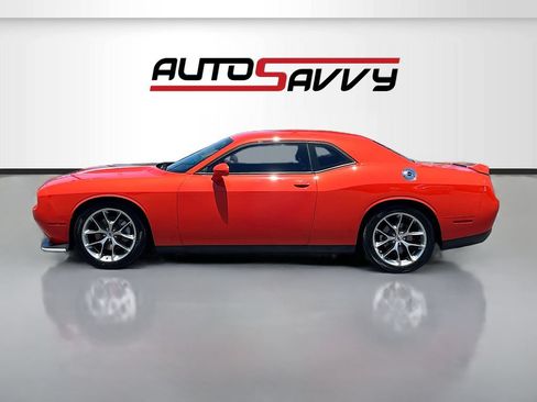 Used 2021 Dodge Challenger GT RWD image 4