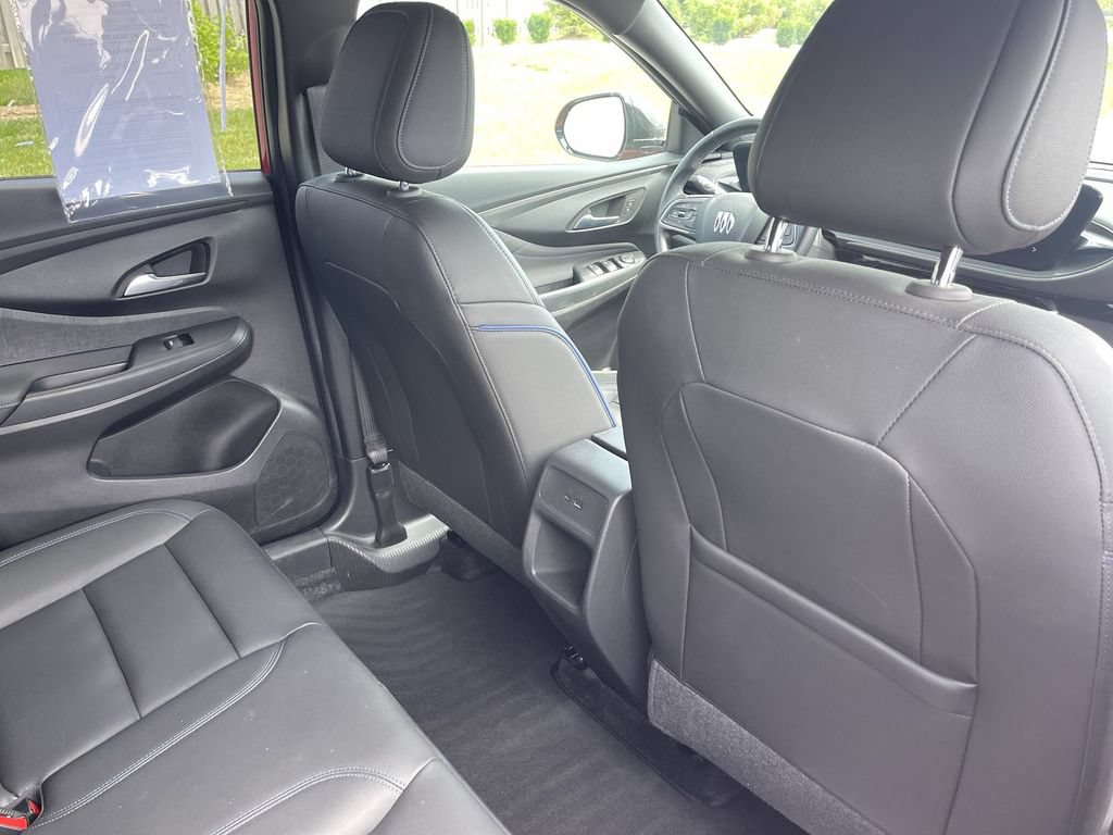 Used 2024 Buick Envista Sport Touring w/ Convenience II Package FWD image 36
