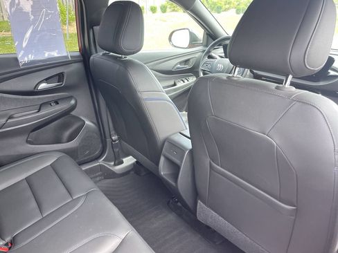 Used 2024 Buick Envista Sport Touring w/ Convenience II Package FWD image 36