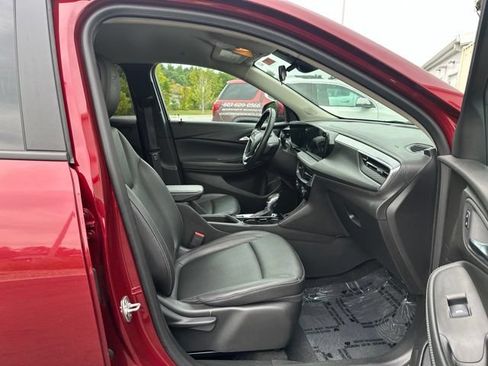 Used 2024 Buick Encore GX Sport Touring AWD/4WD image 12
