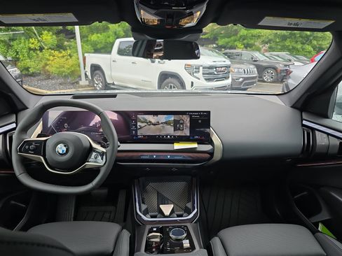 Used 2025 BMW X3 xDrive30i image 19