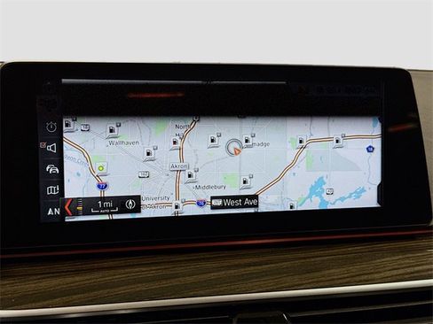 Used 2018 BMW 540i xDrive image 21