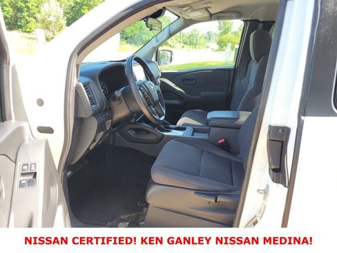 Used 2022 Nissan Frontier S RWD image 34