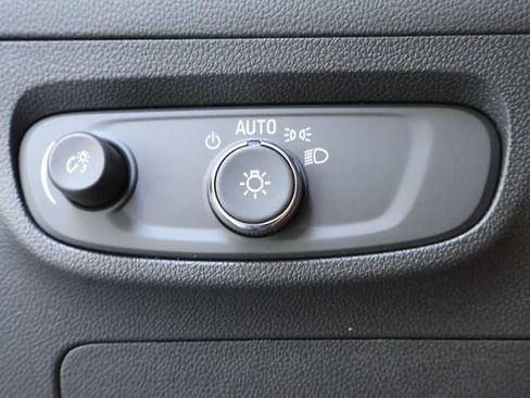 Used 2026 Buick Encore GX Sport Touring w/ Comfort Package FWD image 21