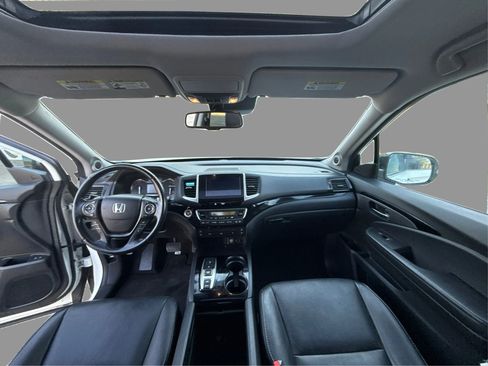 Used 2016 Honda Pilot Elite image 23