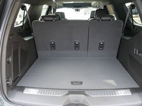 New 2026 Chevrolet Suburban RST w/ Advanced Technology Package image 28