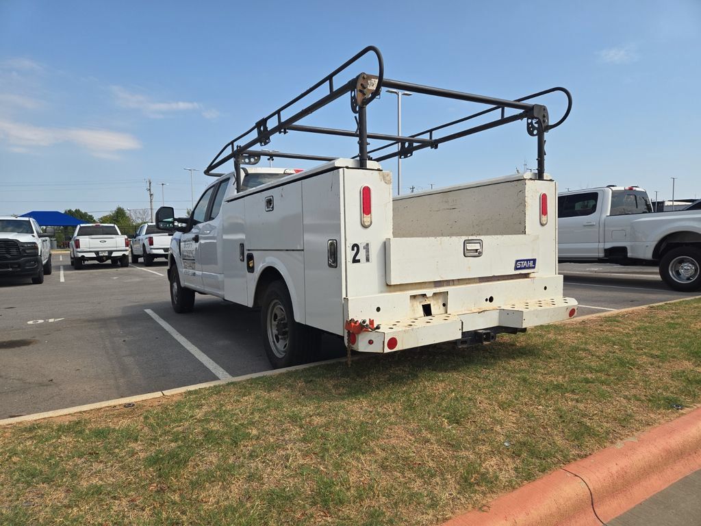 Used 2019 Ford F250 XL RWD image 2