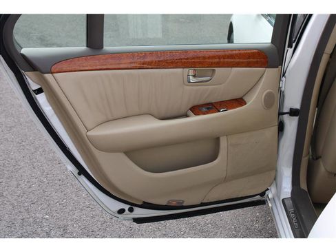 Used 2006 Lexus LS 430 image 11