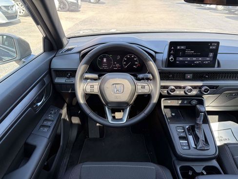 Used 2026 Honda CR-V Sport image 2
