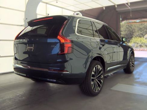 Used 2026 Volvo XC90 B6 Ultra AWD/4WD image 4