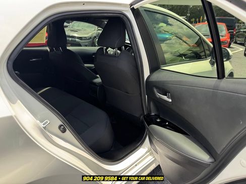 Used 2020 Toyota Corolla SE FWD image 30