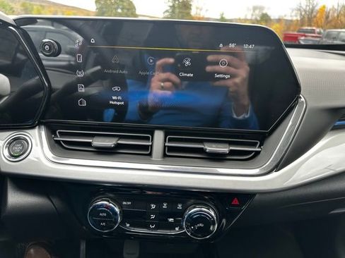 New 2026 Chevrolet Trax LT w/ Driver Confidence Package image 24