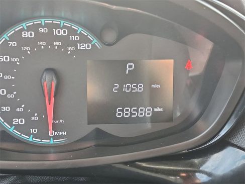 Used 2021 Chevrolet Spark LT image 15