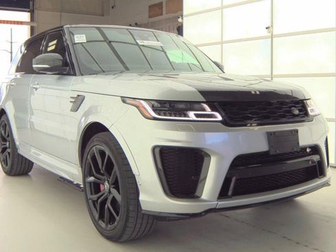 Used 2019 Land Rover Range Rover Sport SVR image 5