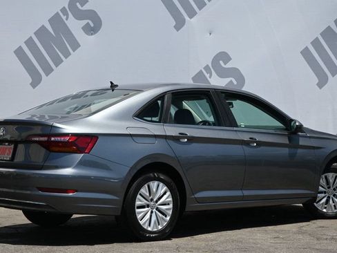 Used 2019 Volkswagen Jetta S w/ Driver Assistance Package FWD image 5