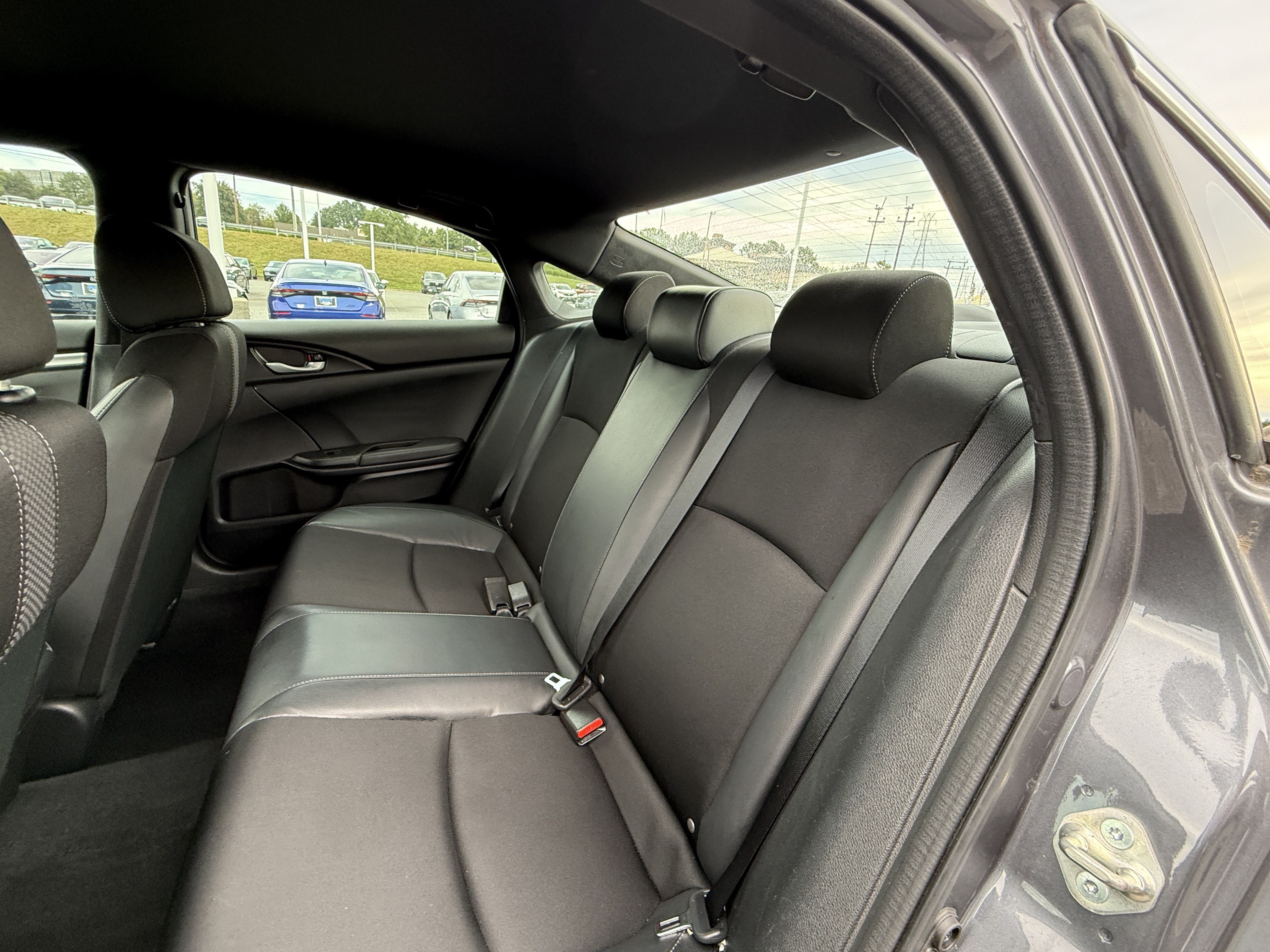 Used 2020 Honda Civic Sport image 31