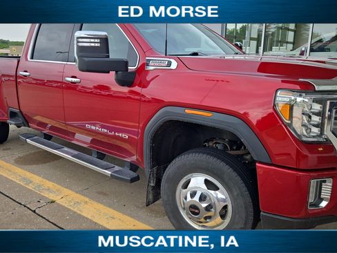 Used 2022 GMC Sierra 3500 Denali AWD/4WD image 2