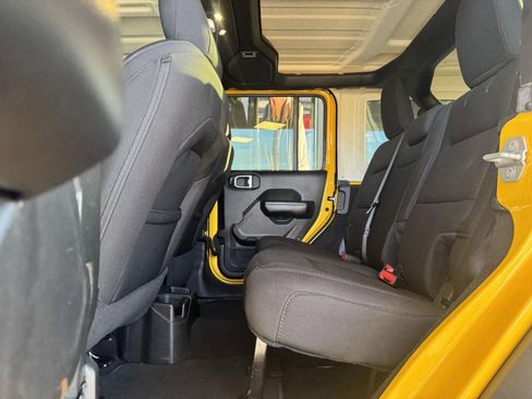 Used 2020 Jeep Wrangler Unlimited Sport S image 13