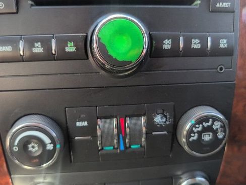 Used 2009 Chevrolet Tahoe LT w/ Convenience Package RWD image 22