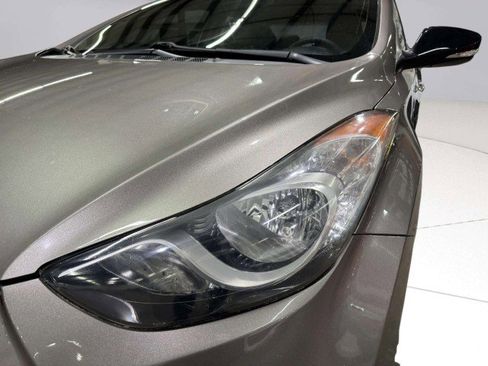 Used 2012 Hyundai Elantra Limited image 10