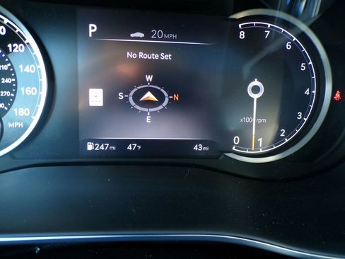 Used 2026 Genesis G70 2.5T Prestige image 4