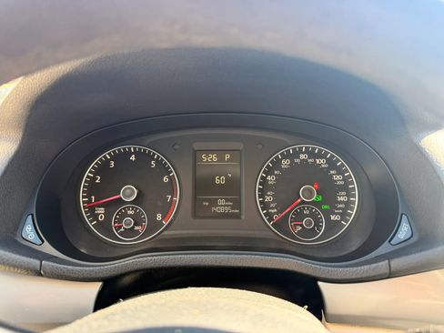 Used 2013 Volkswagen Passat 2.5 S FWD image 15