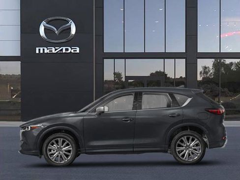 New 2025 MAZDA CX-5 Signature image 3