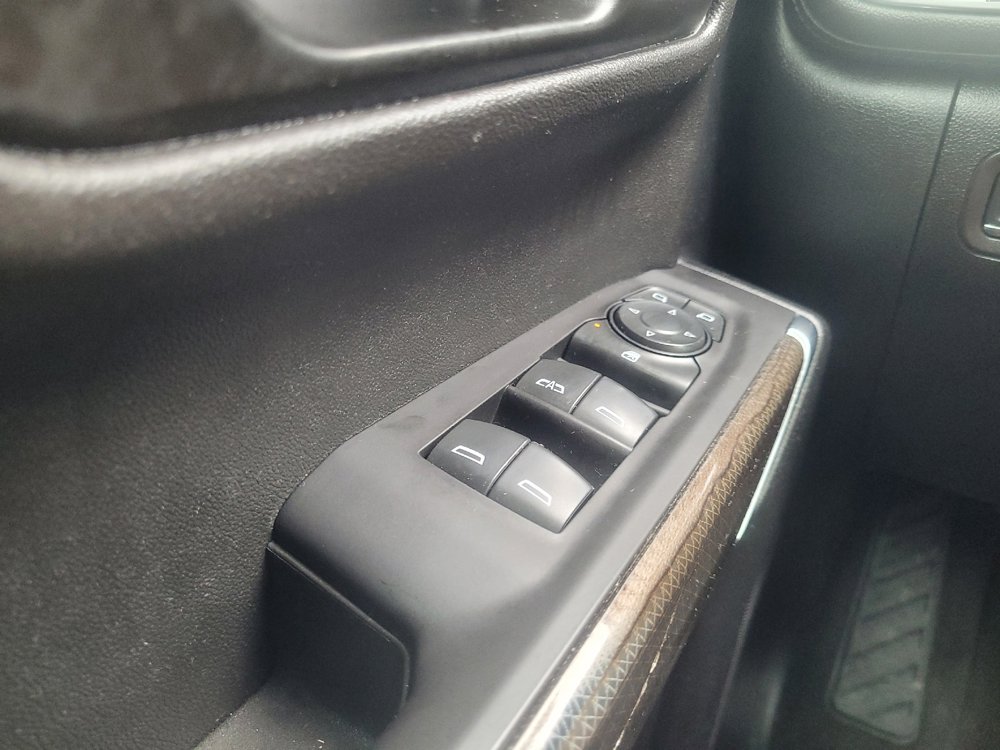 Used 2021 Chevrolet Silverado 1500 LT RWD image 27