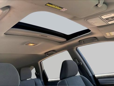 Used 2011 Honda CR-V EX image 18