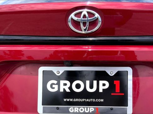 Used 2022 Toyota Corolla LE FWD image 10