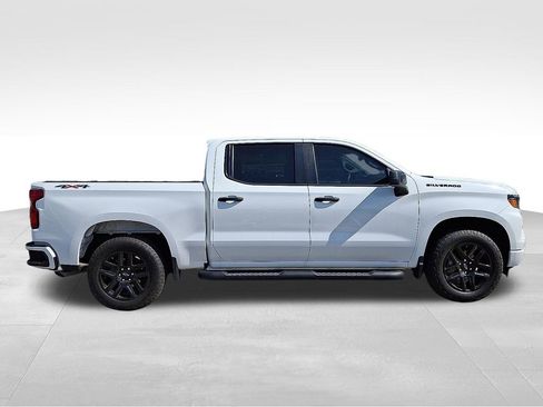 Certified 2024 Chevrolet Silverado 1500 Custom w/ Turbomax Blackout Package image 9