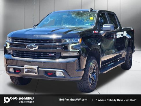 Used 2021 Chevrolet Silverado 1500 LT Trail Boss w/ LPO, Dark Essentials Package AWD/4WD image 23
