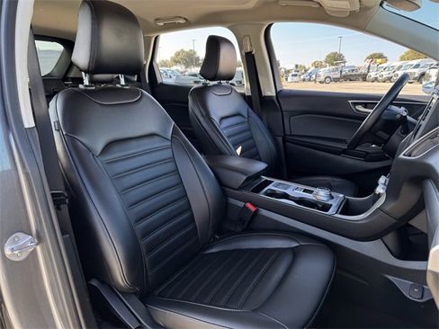 Used 2022 Ford Edge SEL w/ Convenience Package image 31