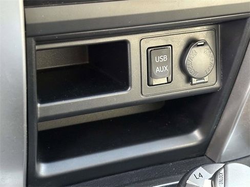 Used 2019 Toyota 4Runner SR5 Premium image 14