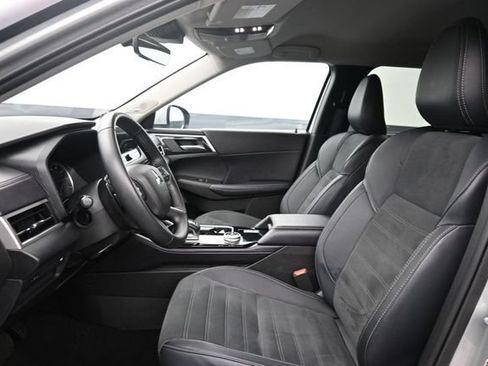 Used 2025 Mitsubishi Outlander SE AWD/4WD image 15