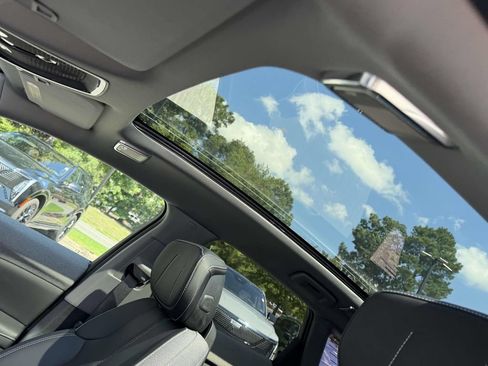 Used 2027 Cadillac Optiq Luxury w/ LPO, Floor Liner Package AWD/4WD image 17