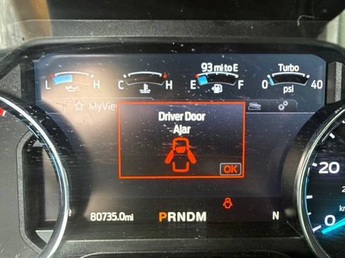 Used 2020 Ford F350 Lariat w/ Lariat Ultimate Package AWD/4WD image 7