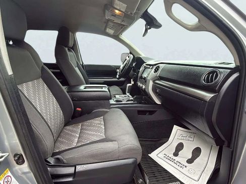 Used 2018 Toyota Tundra SR5 w/ TRD Off Road Package image 17